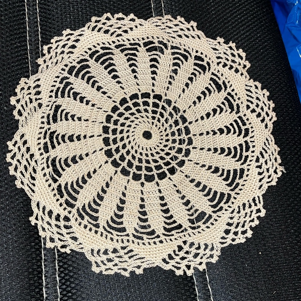 Vintage Handmade Crocheted Cotton Lace Doily 9” round scalloped open weave